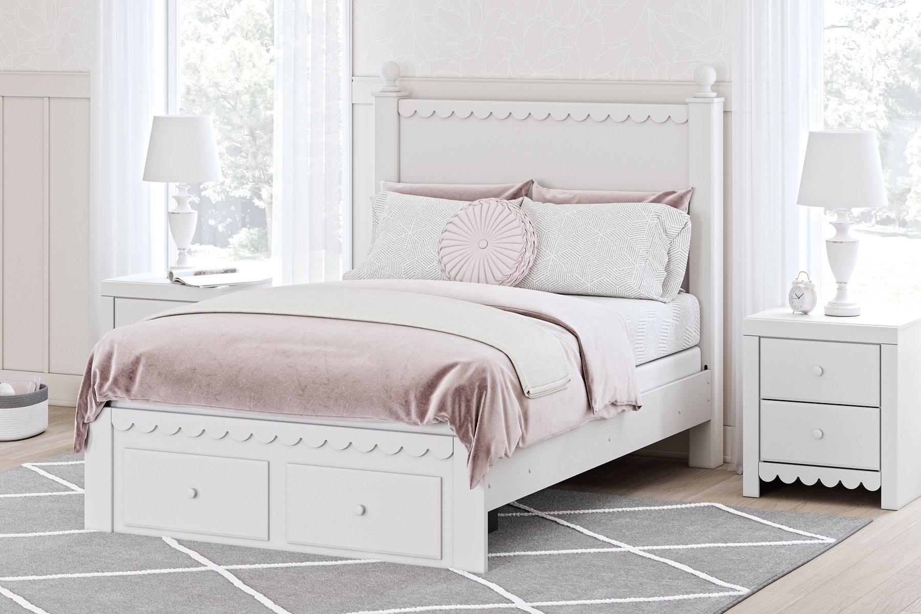 Mollviney Panel Storage Bed