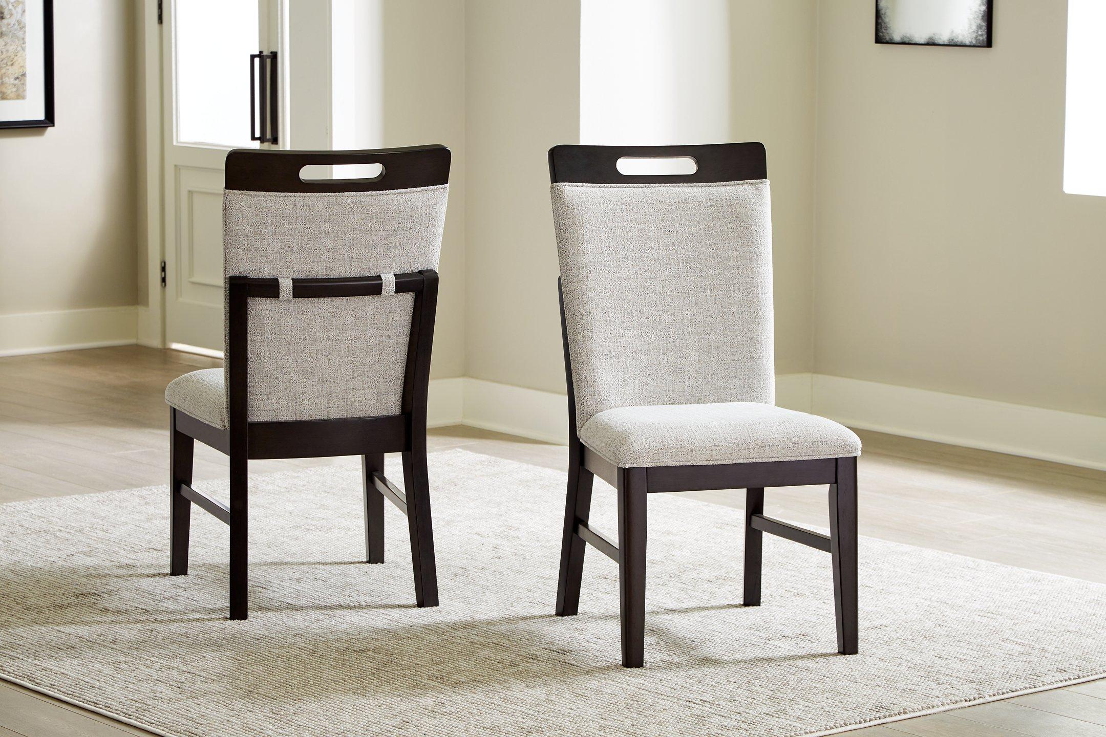 Neymorton Dining Room Set