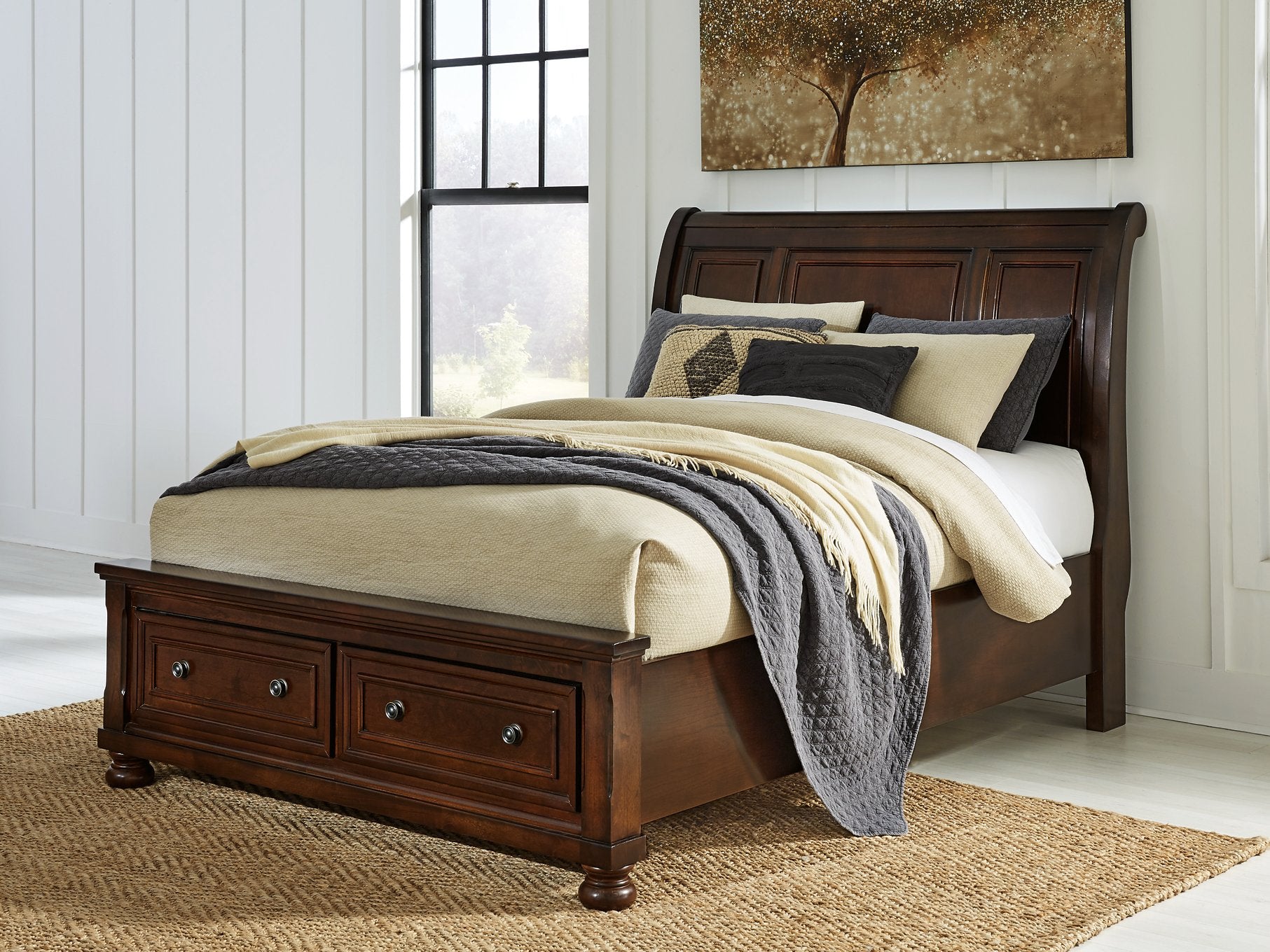 Porter Bed